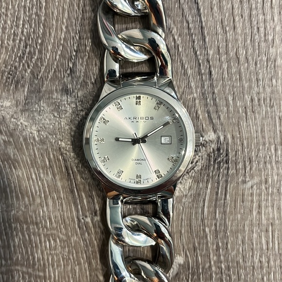 Akribos XXIV Swiss quartz watch - Picture 2 of 4